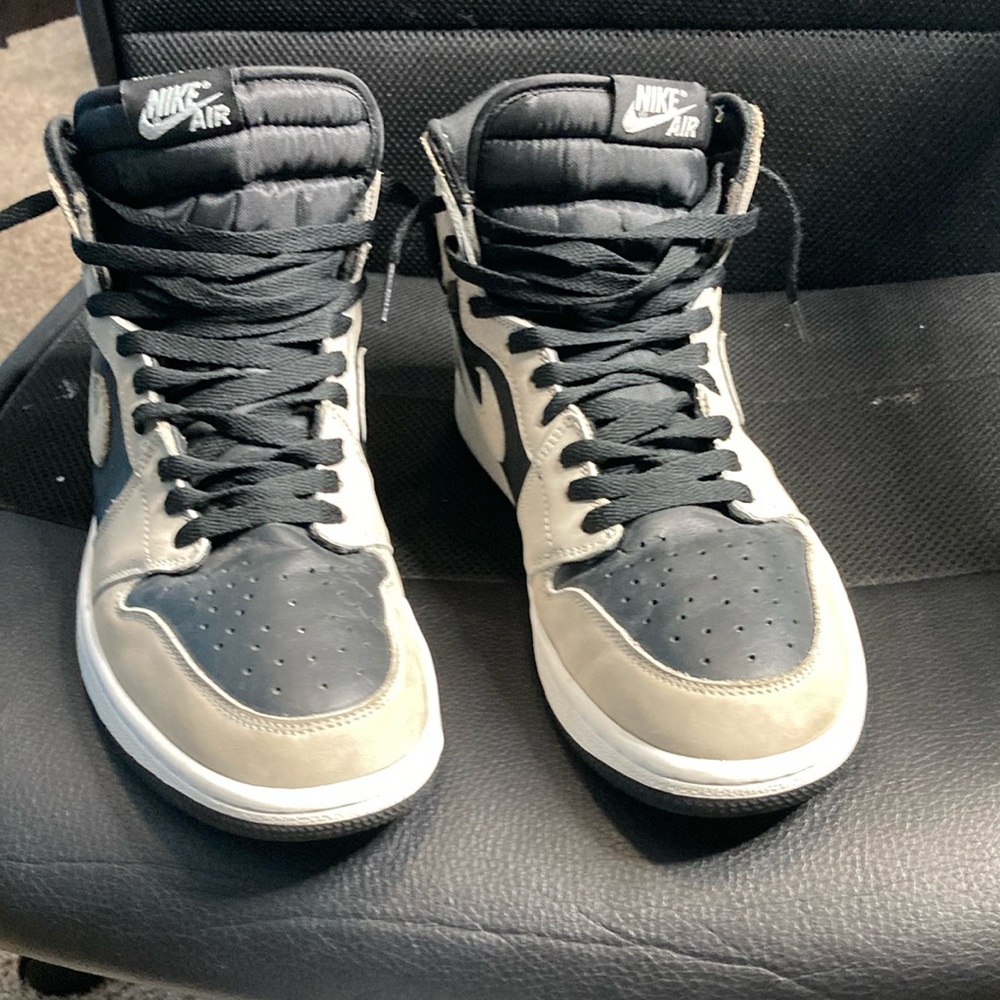 Jordan 1 shadow